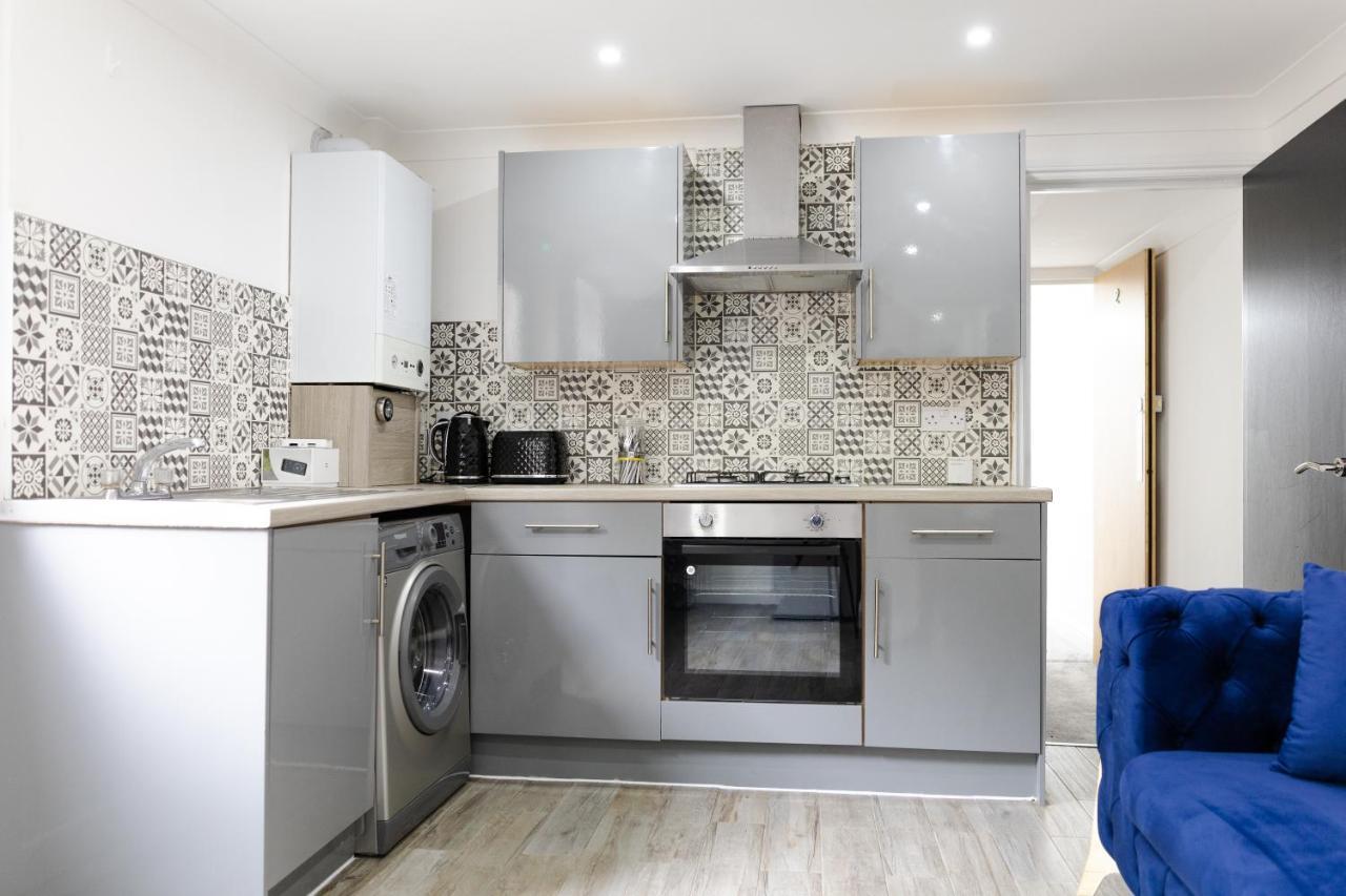 קארדיף Chic Urban 2 Bedroom Apartments מראה חיצוני תמונה