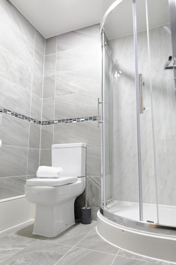 קארדיף Chic Urban 2 Bedroom Apartments מראה חיצוני תמונה