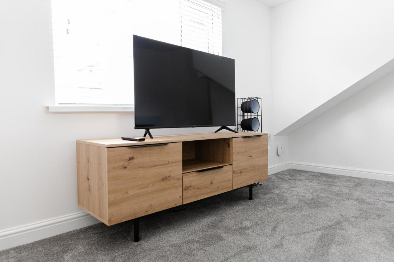 קארדיף Chic Urban 2 Bedroom Apartments מראה חיצוני תמונה
